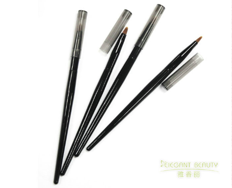 唇刷的正確使用方法及如何進行日常保養你知道嘛？