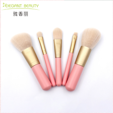 午夜福利视频免费在线观看在不同場合的應用：打造多變妝容